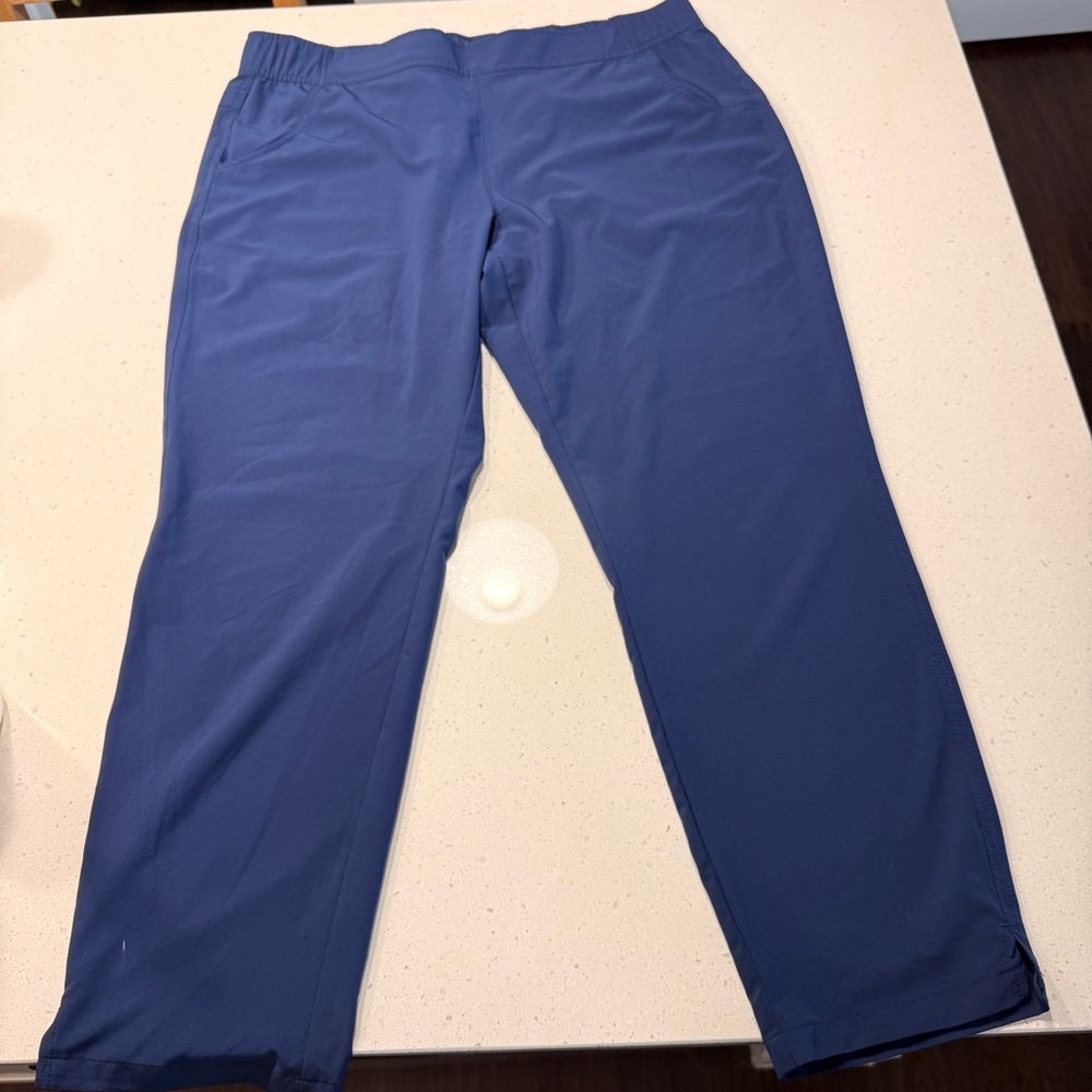 Eddie Bauer Wonens size large Blue Joggers